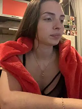 SeducingYoghourt online show from December 23, 2024, 3:33 pm