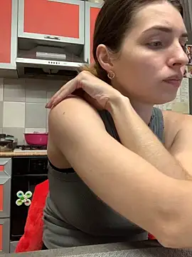 SeducingYoghourt online show from February 16, 2025, 4:32 pm