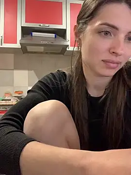 SeducingYoghourt online show from April 8, 2026, 4:18 pm