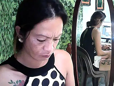 yummy 21xxx online show from September 27, 2025, 10:09 am