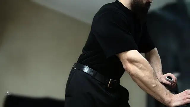 Kurt Stone1 online show from April 22, 2026, 8:21 pm