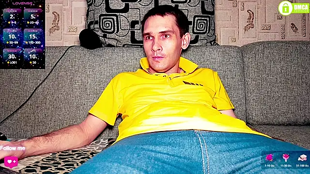 DavidCarroll online show from April 14, 2026, 8:37 pm