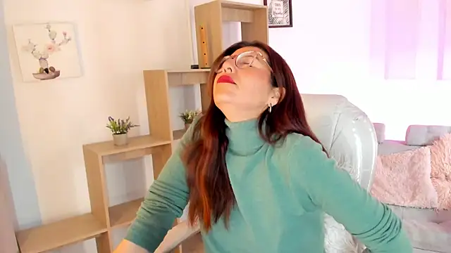 Antonnella 3 online show from September 17, 2025, 12:40 pm