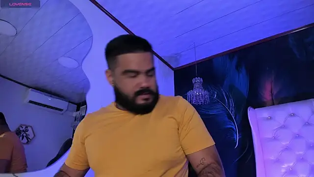 MichaelBear  online show from February 2, 2025, 12:13 pm