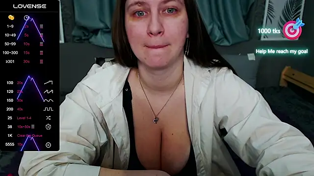 LiyaSilve online show from February 27, 2025, 7:01 am