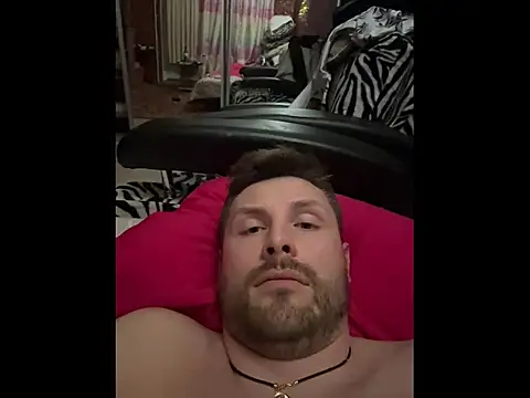MartinBrandon online show from May 16, 2026, 12:18 am