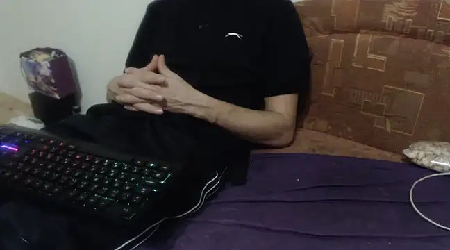 Snapshot of VASKOS178 chatting on December 12, 2024, 4:32 pm VASKOS178 online show from December 12, 2024, 4:32 pm