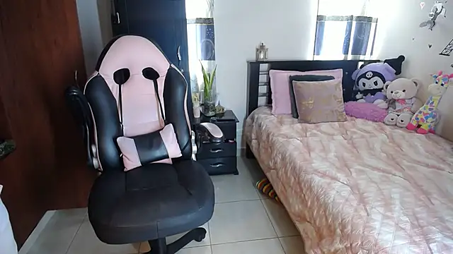 violeta campbell online show from March 26, 2026, 6:35 pm