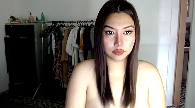 urqueendominant online show from February 8, 2025, 1:00 am