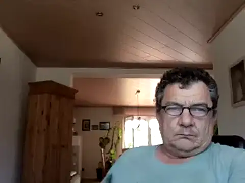 Snapshot of Nobbie444 chatting on July 24, 2026, 11:52 am Nobbie444 online show from July 24, 2026, 11:52 am