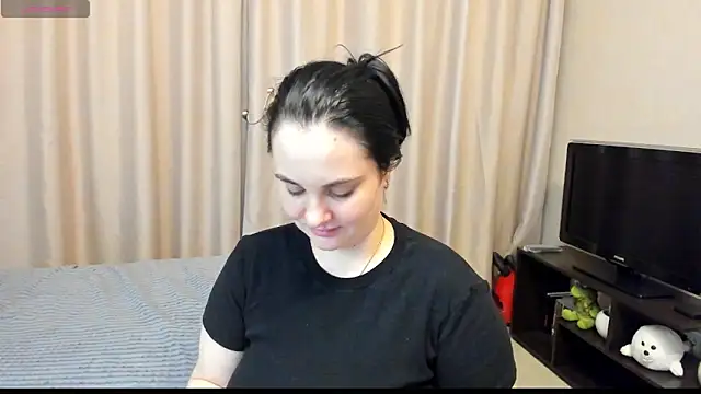 Snapshot of AlanaBrox chatting on May 28, 2026, 10:40 pm AlanaBrox online show from May 28, 2026, 10:40 pm