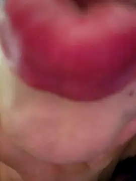 miafresa hot online show from February 16, 2026, 12:18 am