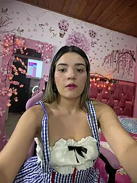 Snapshot of Sarita-candy chatting on May 21, 2026, 1:12 am Sarita-candy online show from May 21, 2026, 1:12 am