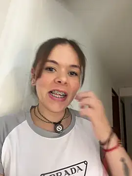 carolina16love online show from September 19, 2025, 10:21 pm