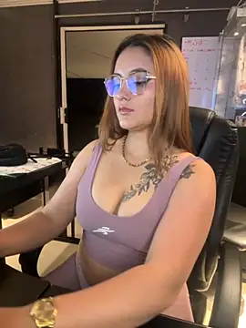 Emiily W online show from September 30, 2025, 9:14 am