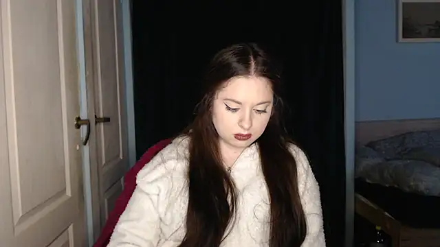 ryhhnnagold99 online show from April 14, 2026, 6:14 pm