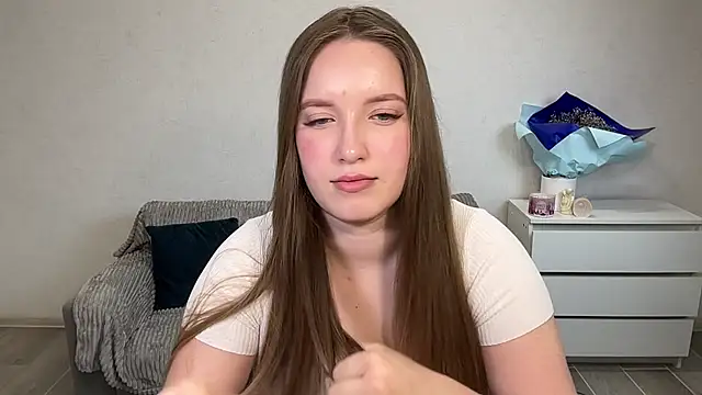 EvaMaddison online show from February 8, 2026, 5:38 pm