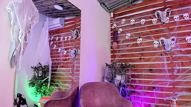  MeganRain online show from October 16, 2025, 8:37 am