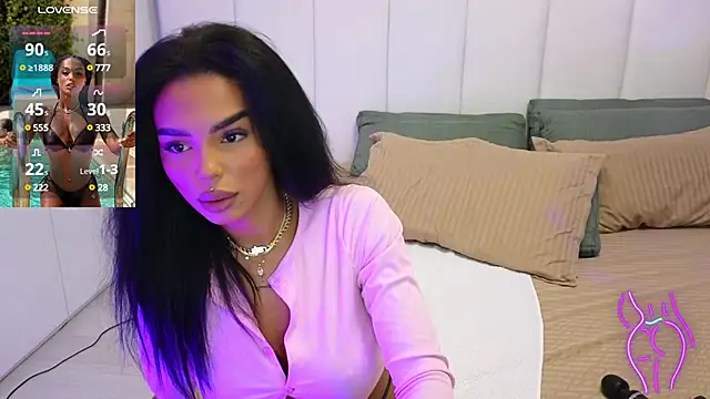 Snapshot of KimiBrown chatting on March 10, 2025, 4:17 am KimiBrown online show from March 10, 2025, 4:17 am