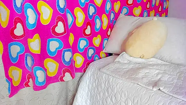 caroline tovar online show from January 26, 2025, 4:20 am