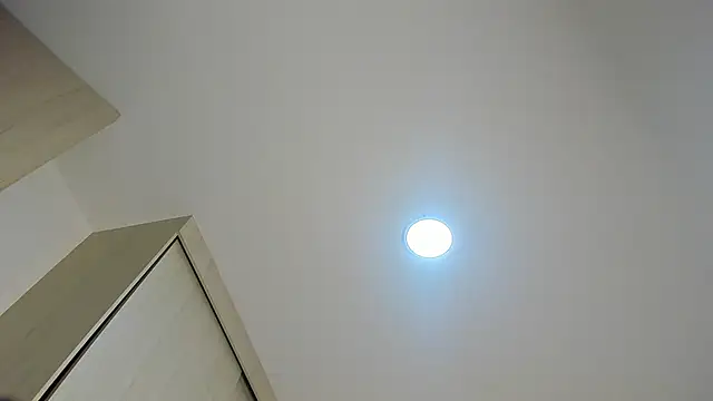 caroline tovar online show from September 15, 2025, 11:49 pm