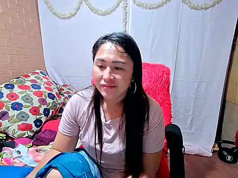 M e c e l online show from February 23, 2025, 3:40 pm