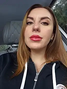 Snapshot of Kalli_Fornia chatting on January 6, 2025, 9:19 am Kalli Fornia online show from January 6, 2025, 9:19 am