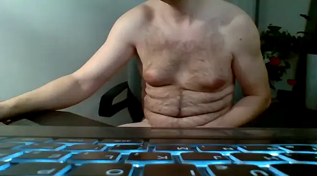 Horney boy86 online show from December 30, 2024, 11:17 pm