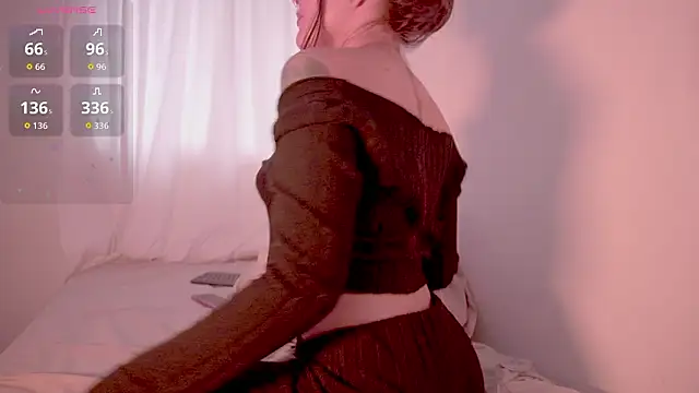 Snapshot of HannaMoom chatting on February 7, 2026, 10:02 pm HannaMoom online show from February 7, 2026, 10:02 pm