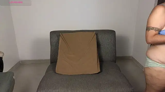 blue  moon  online show from September 16, 2025, 6:42 pm