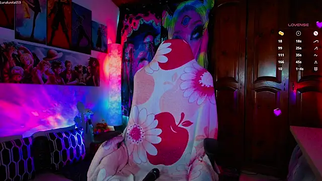 Snapshot of emma_luna59 chatting on June 25, 2026, 8:02 pm emma luna59 online show from June 25, 2026, 8:02 pm