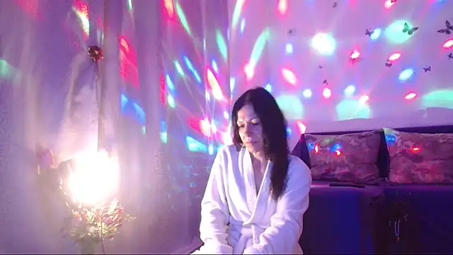 Snapshot of ElysaSun chatting on February 19, 2026, 6:15 pm ElysaSun online show from February 19, 2026, 6:15 pm