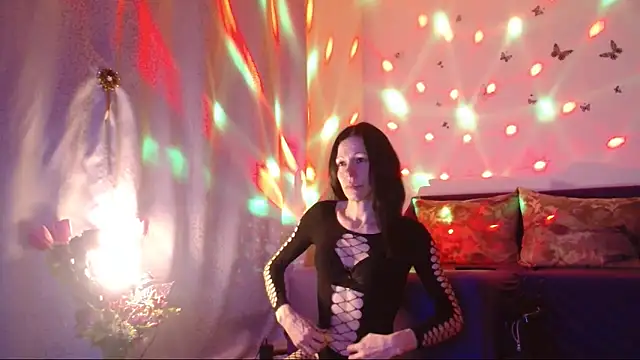 Snapshot of ElysaSun chatting on March 4, 2026, 7:09 pm ElysaSun online show from March 4, 2026, 7:09 pm