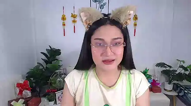 plysaithailand online show from February 27, 2025, 10:37 am