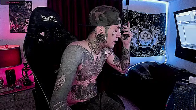 josh  ackerman online show from December 27, 2024, 11:10 pm