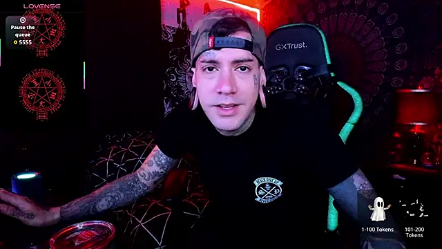 josh  ackerman online show from October 2, 2025, 10:50 pm