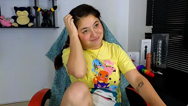 ann bronw online show from February 4, 2025, 7:44 pm