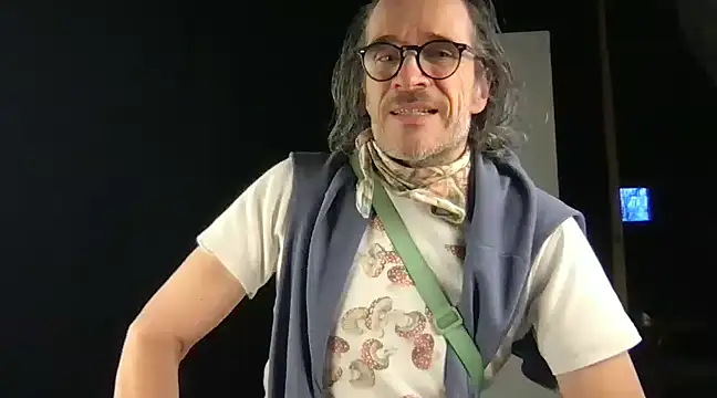 GioApri online show from February 27, 2025, 4:53 pm