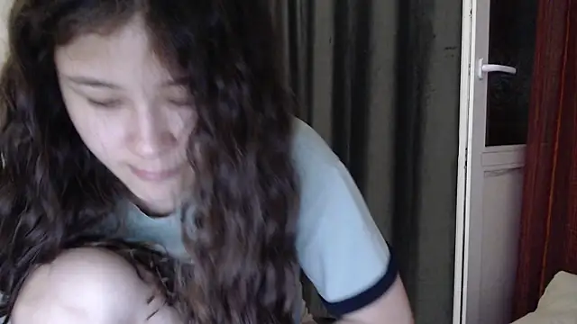 Riz girl online show from September 8, 2025, 2:38 pm