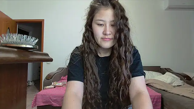 Riz girl online show from October 11, 2025, 12:15 pm