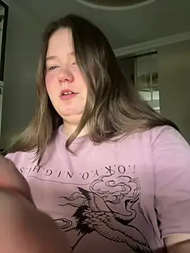 remirann  online show from January 23, 2025, 5:31 pm