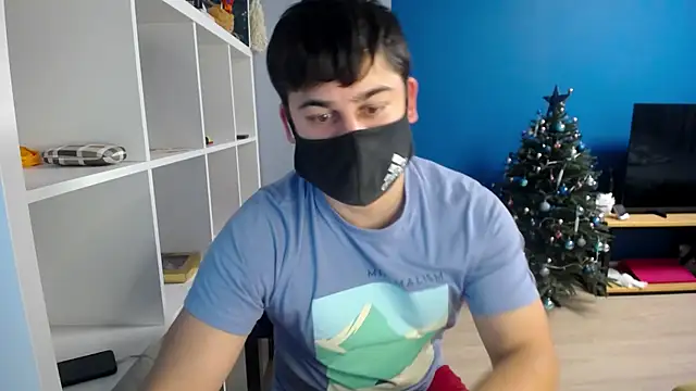 Snapshot of Tomguys chatting on January 19, 2025, 2:59 pm Tomguys online show from January 19, 2025, 2:59 pm