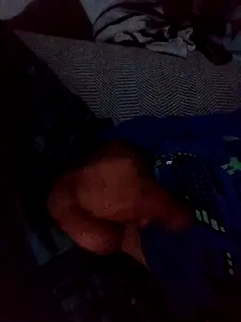 juandi21cm online show from January 11, 2026, 9:31 pm