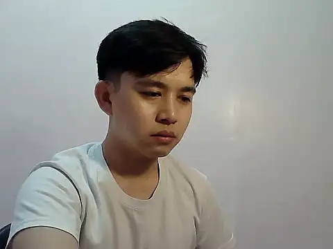 alfonsoasiancutie online show from October 25, 2025, 12:13 pm