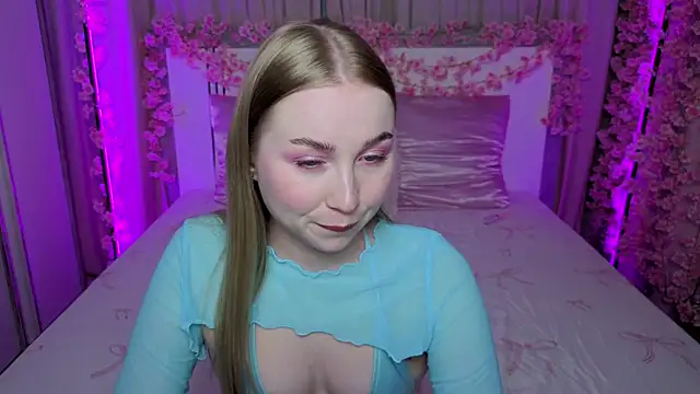 Snapshot of LilyStarlight chatting on June 28, 2026, 3:23 am LilyStarlight online show from June 28, 2026, 3:23 am
