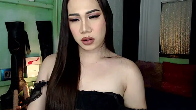 elise bloom69 online show from September 26, 2025, 3:38 pm