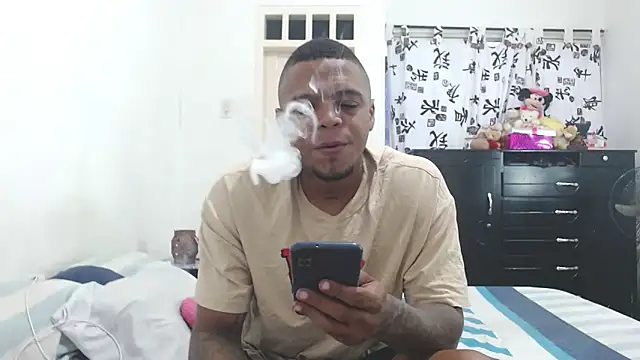 hot and naughty latin online show from February 14, 2025, 11:21 am