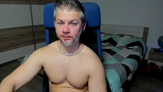 RobbyShawz online show from January 25, 2025, 5:40 am