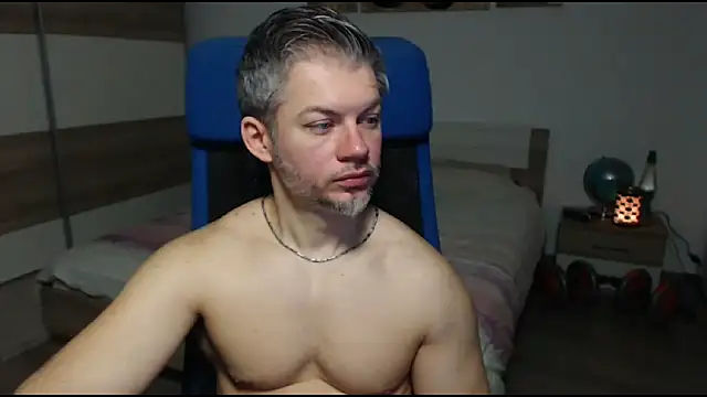 RobbyShawz online show from February 22, 2025, 5:44 am