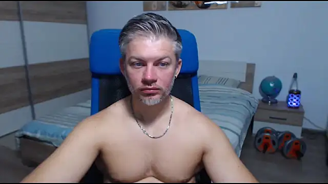 RobbyShawz online show from September 12, 2025, 6:13 am